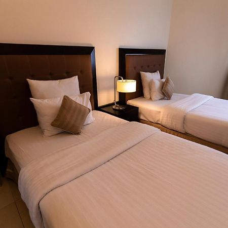 Imperial Suites Hotel Доха Экстерьер фото